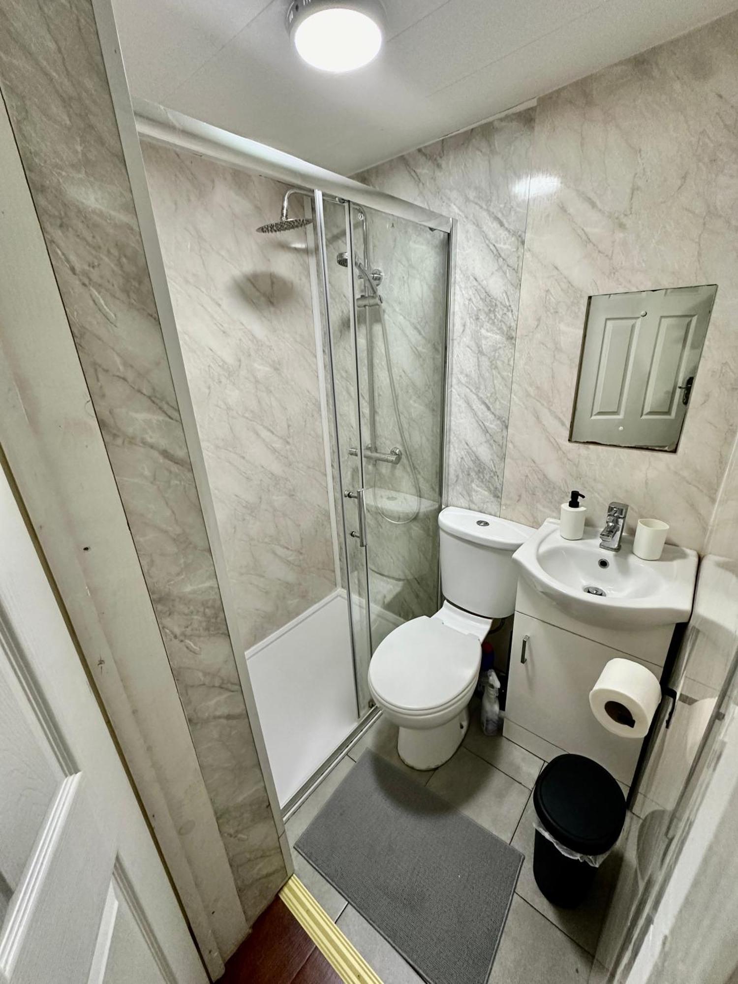 Stratford Guesthouse Лондон Екстериор снимка